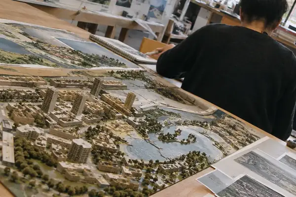 Evaluating the Discrepancy Between Media Narratives and Built Realities in Avant-Garde Masterplans